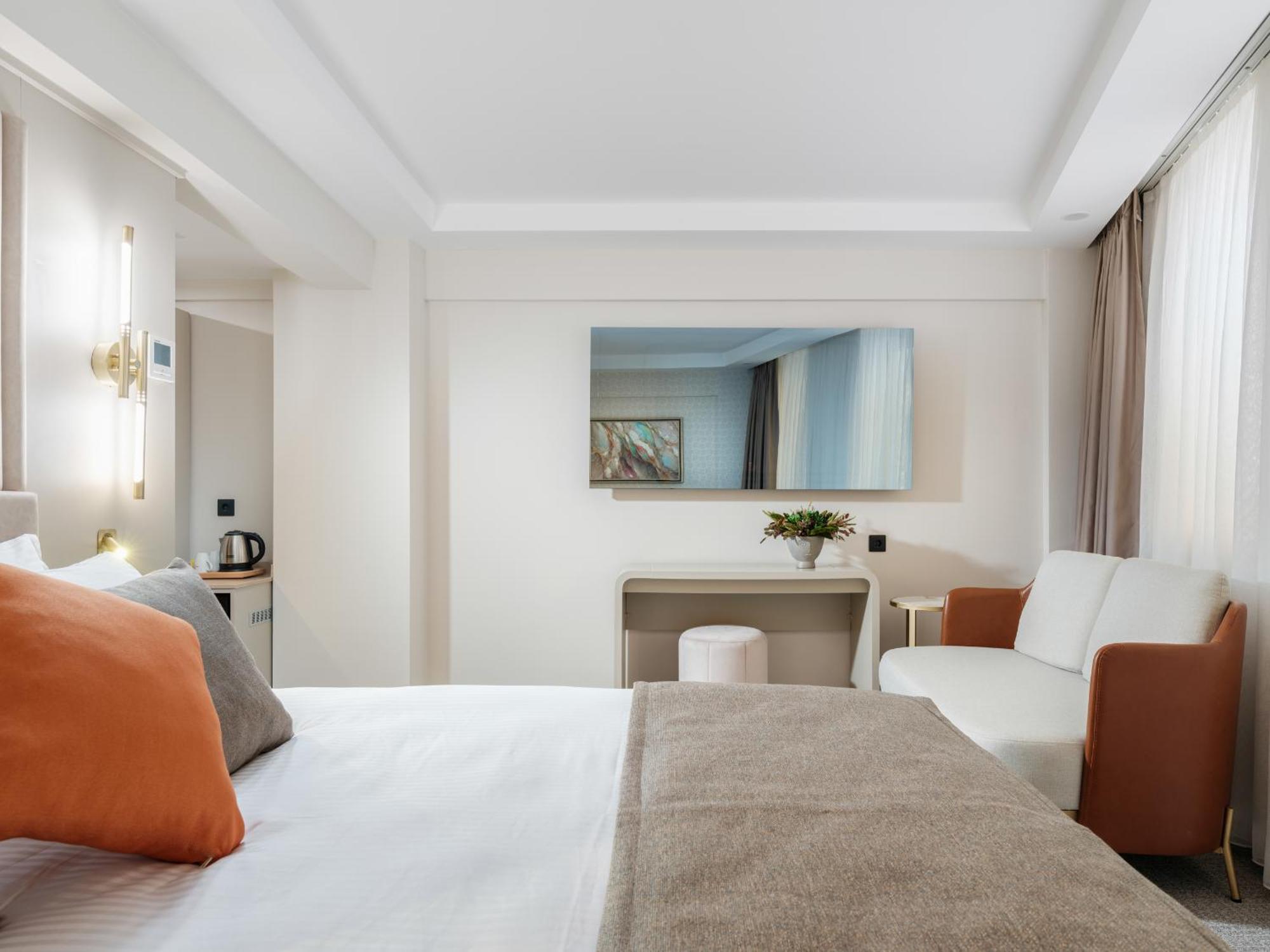 Perla Pura Hotel *