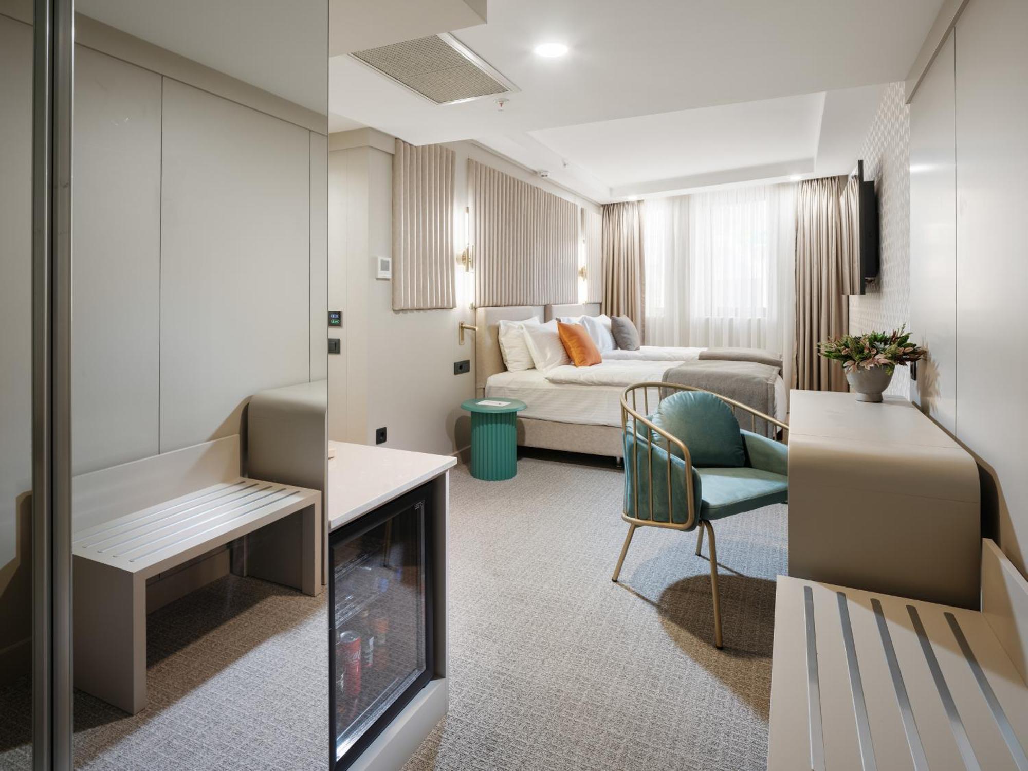 Perla Pura Hotel *